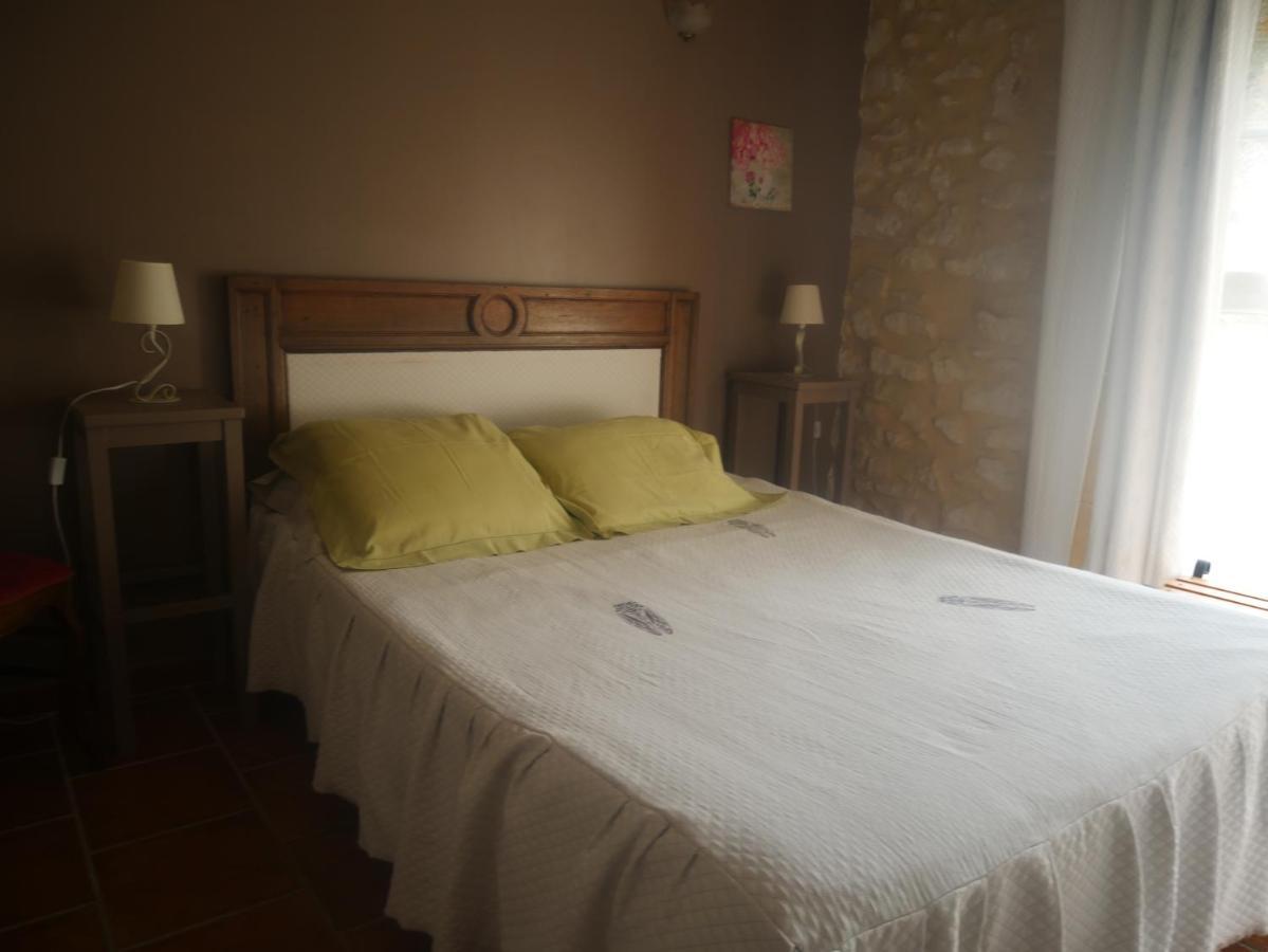 La Feniere Bed & Breakfast Venejan Bagian luar foto